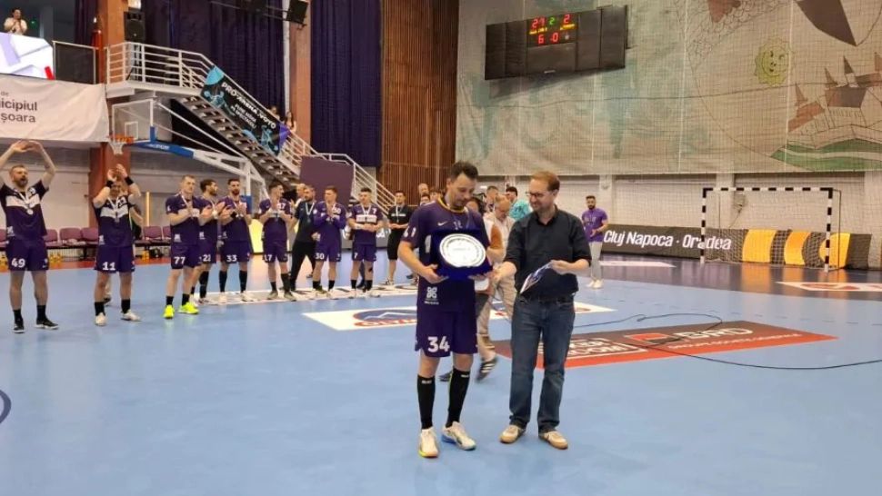 Dominic Fritz, huduit copios la un meci de handbal, la Timișoara