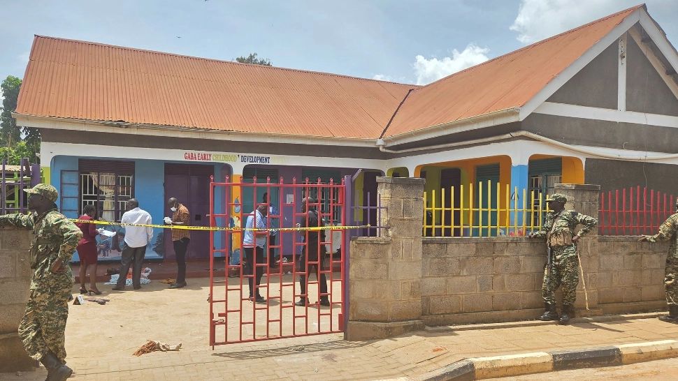 Masacru la o grădiniță din Uganda: un bărbat a ucis patru copii. A fost prins de poliție înainte de a fi linșat de mulțime