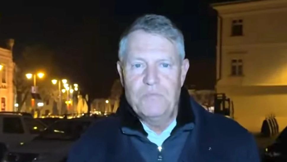 Klaus și Carmen Iohannis, prezenți la slujba de Înviere la Sibiu: mesajul transmis românilor - VIDEO