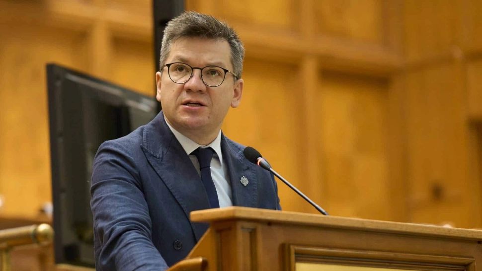 Mihail Neamțu (deputat AUR): „CNA refuză să se prezinte în Parlament și evită explicațiile privind închiderea Realitatea Plus și Gold FM”