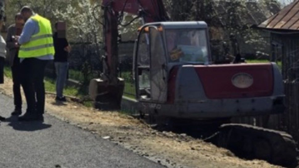 Accident de muncă tragic în Argeș: bărbat de 53 de ani, mort după ce a fost călcat de un buldoexcavator