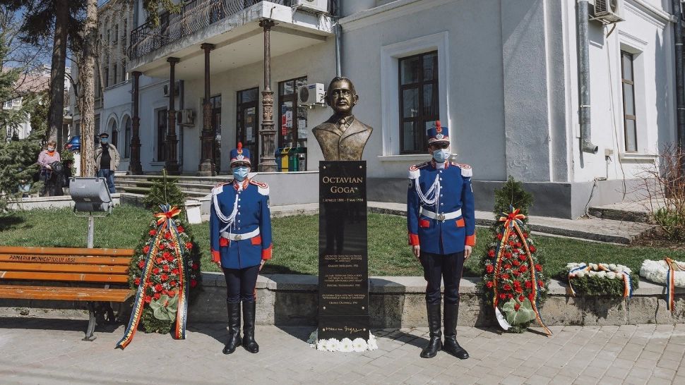 Controverse uriașe la Iași: bustul lui Octavian Goga a dispărut după acuzații dure de antisemitism și fascism