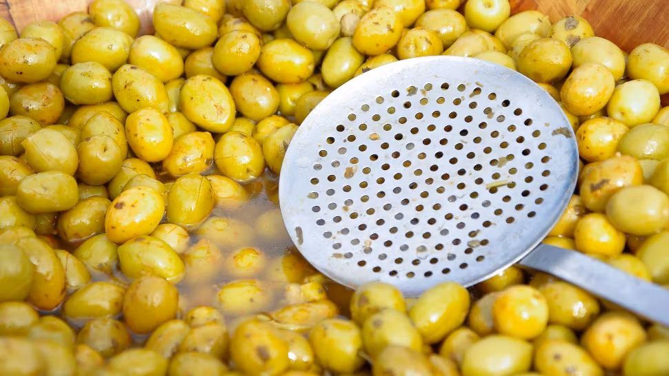 Cât de sănătoase sunt măslinele și când pot deveni periculoase? Impactul real asupra inimii