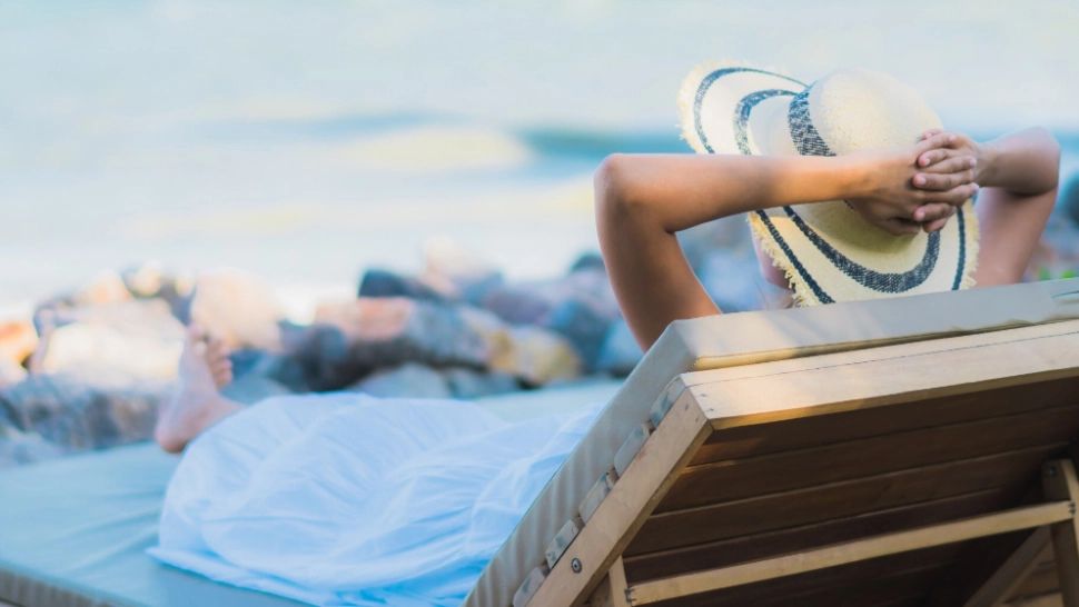 Cât mai costă o vacanță pe litoralul românesc de 1 Mai și cum a ajuns Bulgaria să fure turiști și anul acesta