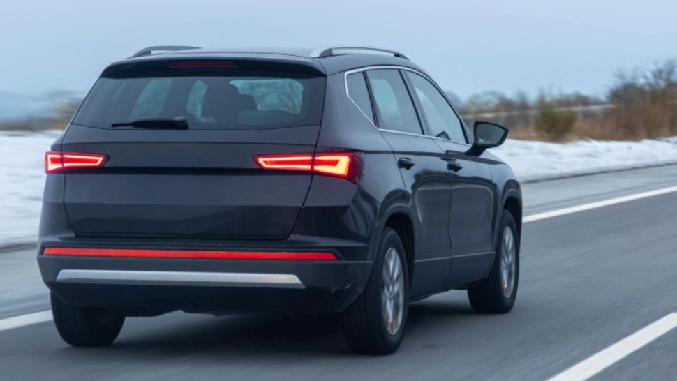 Lovitură pentru șoferi. UE pregătește o mișcare prin care anumite mașini ar putea dispărea complet de pe șoselele din Europa