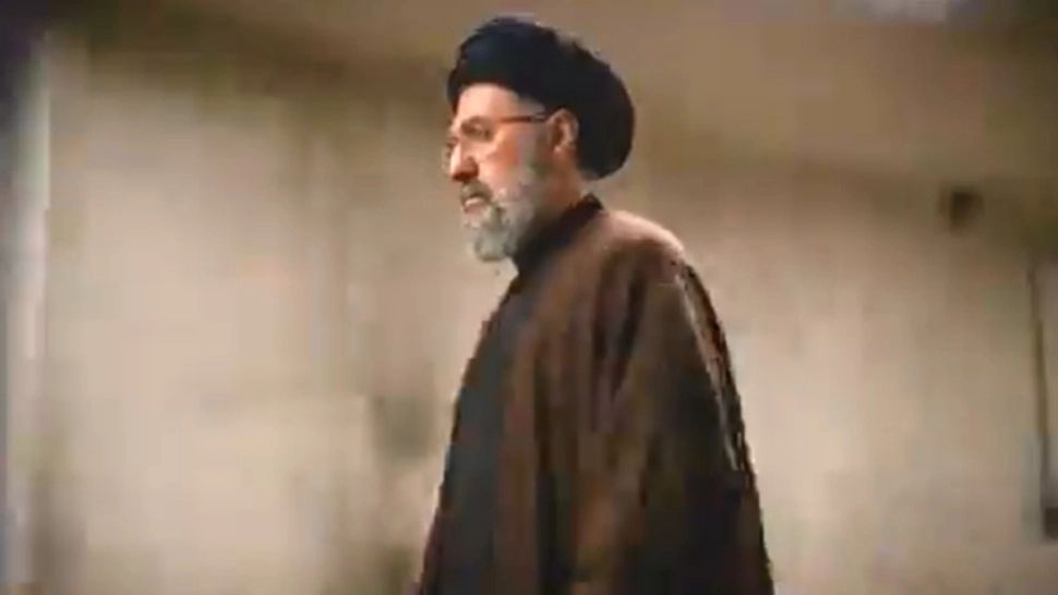 Noul lider suprem al Iranului, Mojtaba Khamenei, ar fi apărut într-un centru militar. Ce s-a văzut pe ecran i-a pus pe jar pe analiști - VIDEO
