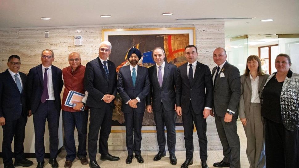 România își consolidează poziția de lider regional în domeniul energiei. Ministrul Finanțelor anunță prima finanţare a Băncii Mondiale în domeniul nuclear din ultimii 60 de ani