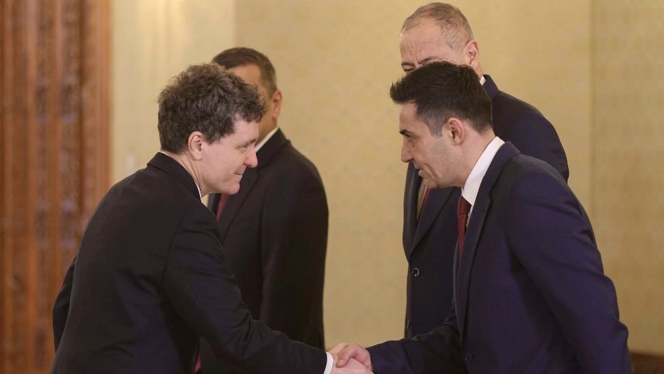 Criză majoră în Coaliție. Strategia lui Nicușor Dan pentru supraviețuirea fără Ilie Bolojan