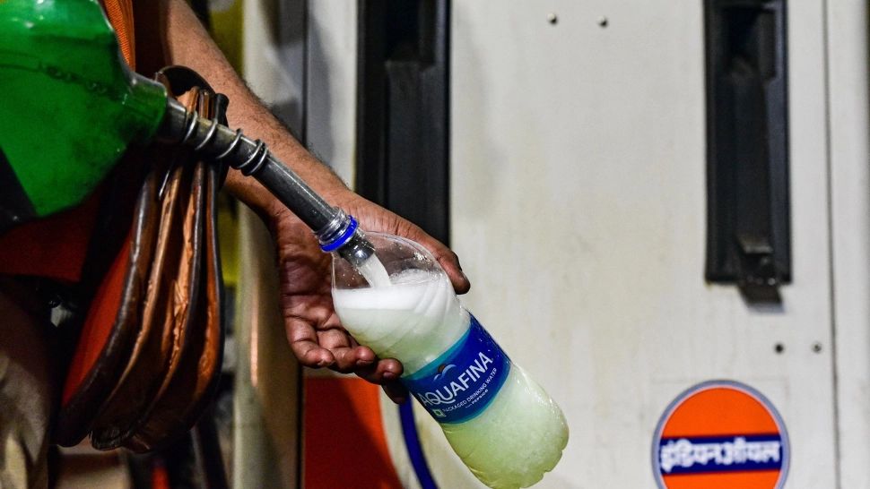 Criza carburanților se agravează. Cristian Diaconescu avertizează: „Stocurile de energie, aproape de epuizare în anumite state”. Cine este marele câștigător