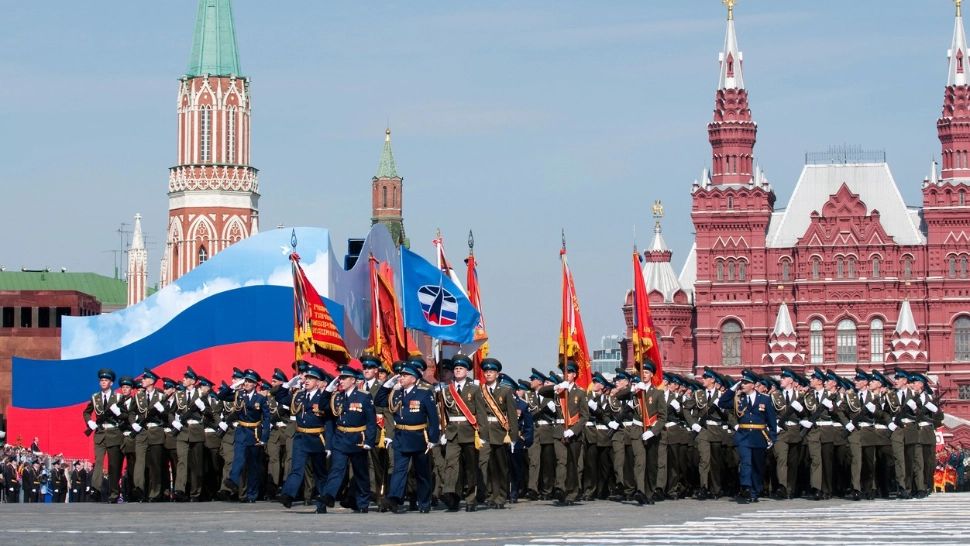 Serviciile secrete olandeze avertizează: Rusia se pregătește „concret” pentru un posibil conflict cu NATO