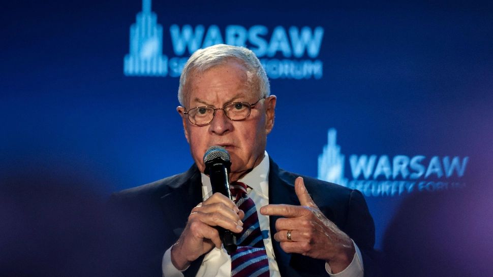 Critici dure la adresa NATO: Keith Kellogg, fost emisar al lui Trump, vorbește despre o alternativă la Alianța Nord-Atlantică