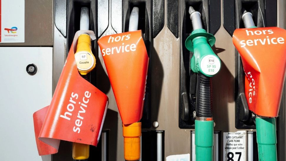 Cel mai mare lanț de benzinării din Franța a majorat la 2,2 euro/litru plafonarea pentru motorină