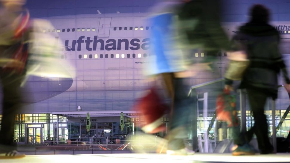 Grevă masivă a piloților Lufthansa: mii de zboruri anulate în Germania