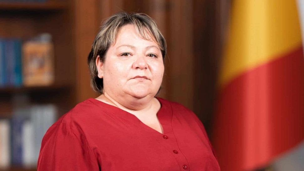 Ramona Lovin (deputat AUR): „Incident tehnic sau selecție pe ușa din spate? Oana Țoiu anulează sute de interviuri de angajare în structurile MAE și ridică suspiciuni grave”