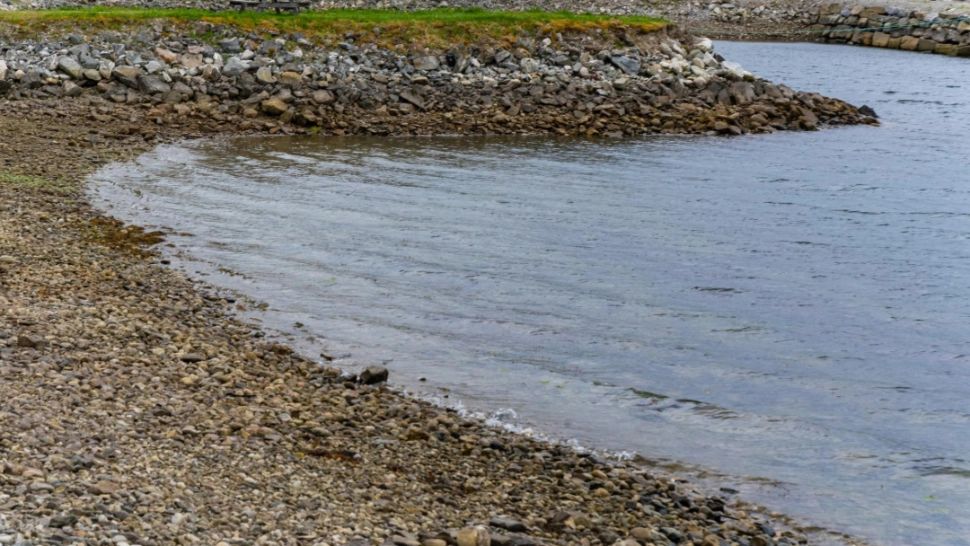 Guvernul pune tunurile mafia balastului. Controale la sânge și lege mai dură pentru exploatările din râuri