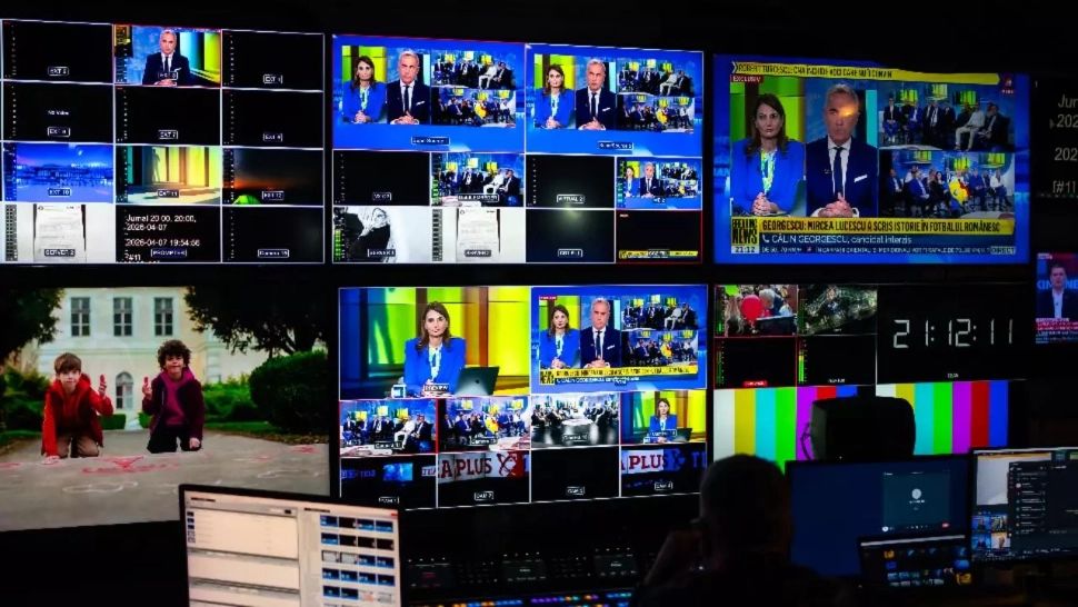 Victorie pentru  Realitatea PLUS: Curtea de Apel București a suspendat decizia CNA de ridicare a licenței postului. Televiziunea Poporului NU se închide