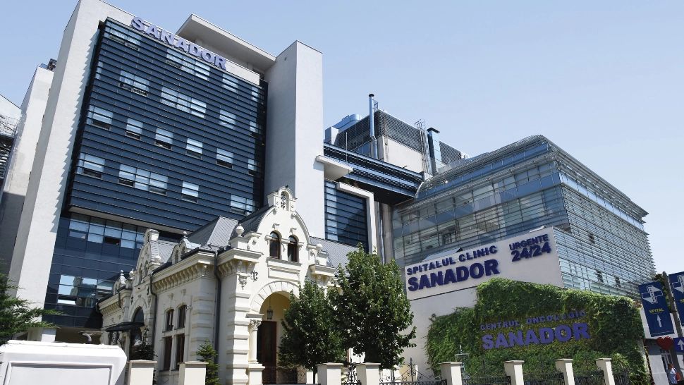 Modelul care a redefinit standardele în sistemul privat de sănătate din România.  15 ani de excelență medicală