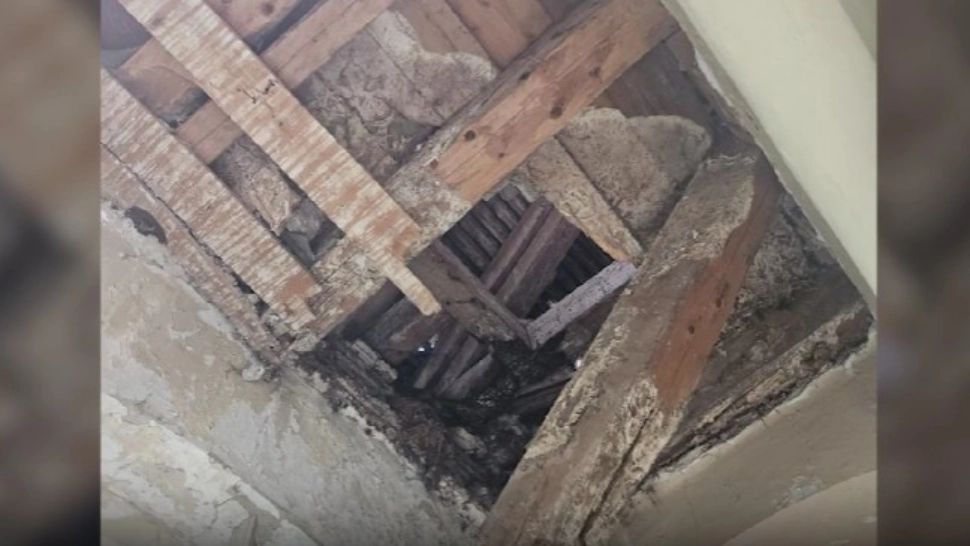 Resturi de cadavre - găsite la un fost spital din România. Anchetă în derulare