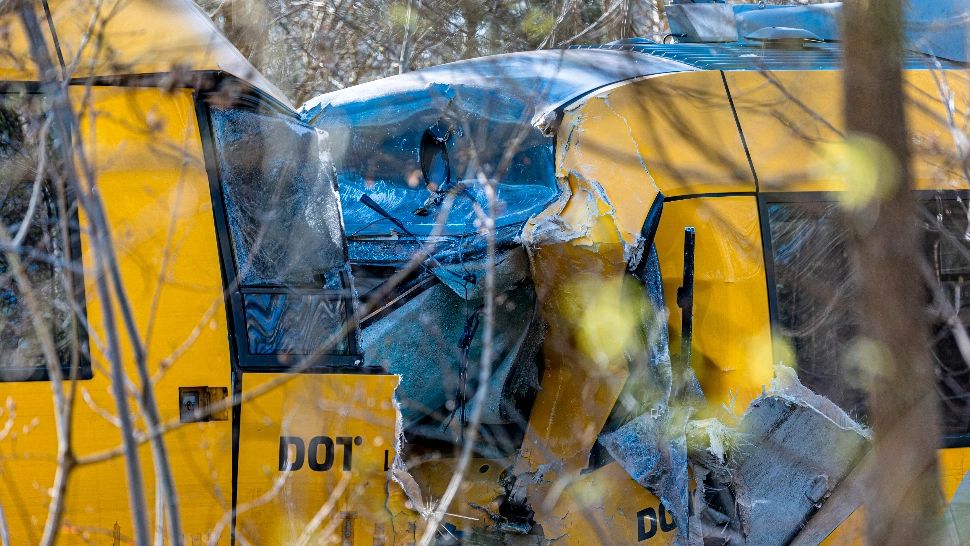 Accident feroviar grav în Danemarca: trenuri pline cu pasageri s-au ciocnit. Cel puțin 17 oameni au fost răniți, patru sunt în stare critică