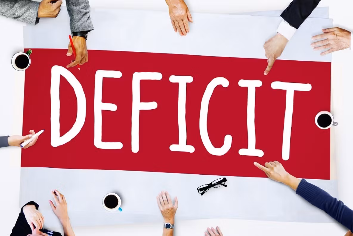Deficitul bugetar se temperează la 1,17% din PIB după primele patru luni din 2026