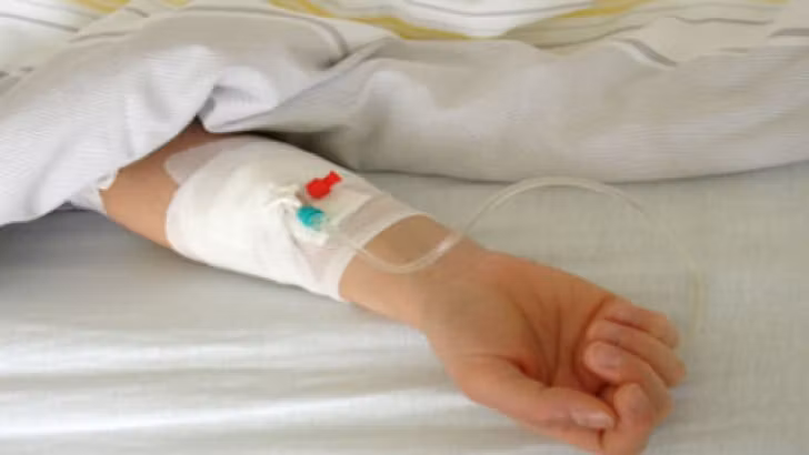 Fetiță de 2 ani, în stare gravă după ce a căzut de la etaj în Brăila. Copila a ajuns la Terapie Intensivă