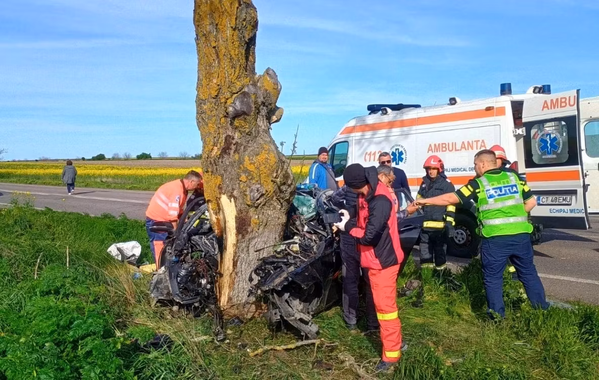 Tânără de 21 de ani, ucisă într-un impact violent în județul Constanța: acul mașinii s-a oprit la 130km/h