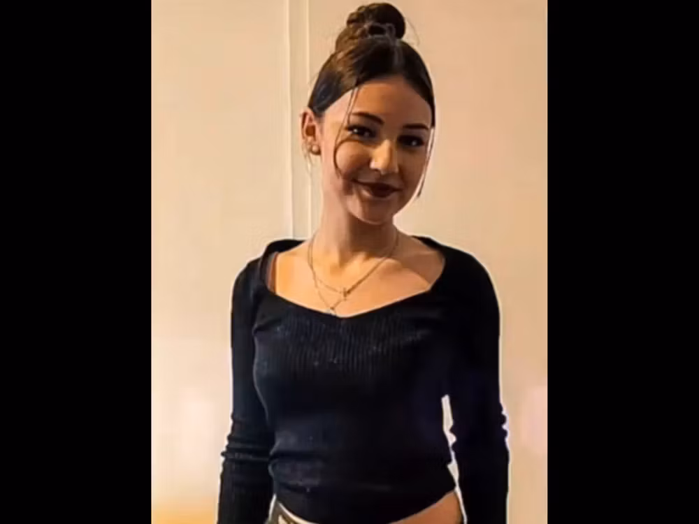 Sfârșit tragic pentru o adolescentă româncă de 16 ani din Germania. S-a înecat într-un râu în timp ce filma un clip pentru TikTok