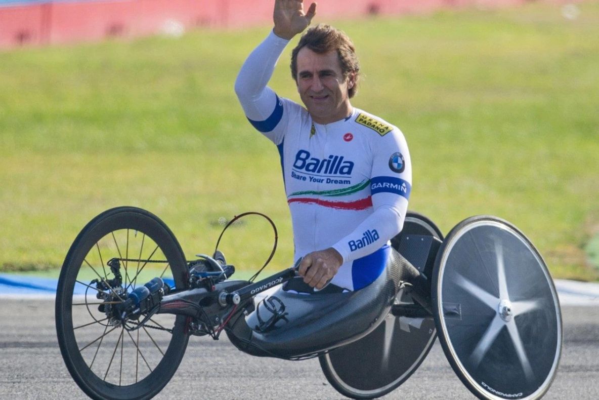 Doliu în sportul mondial: Alex Zanardi, fostul pilot de F1 și campion paralimpic, a murit