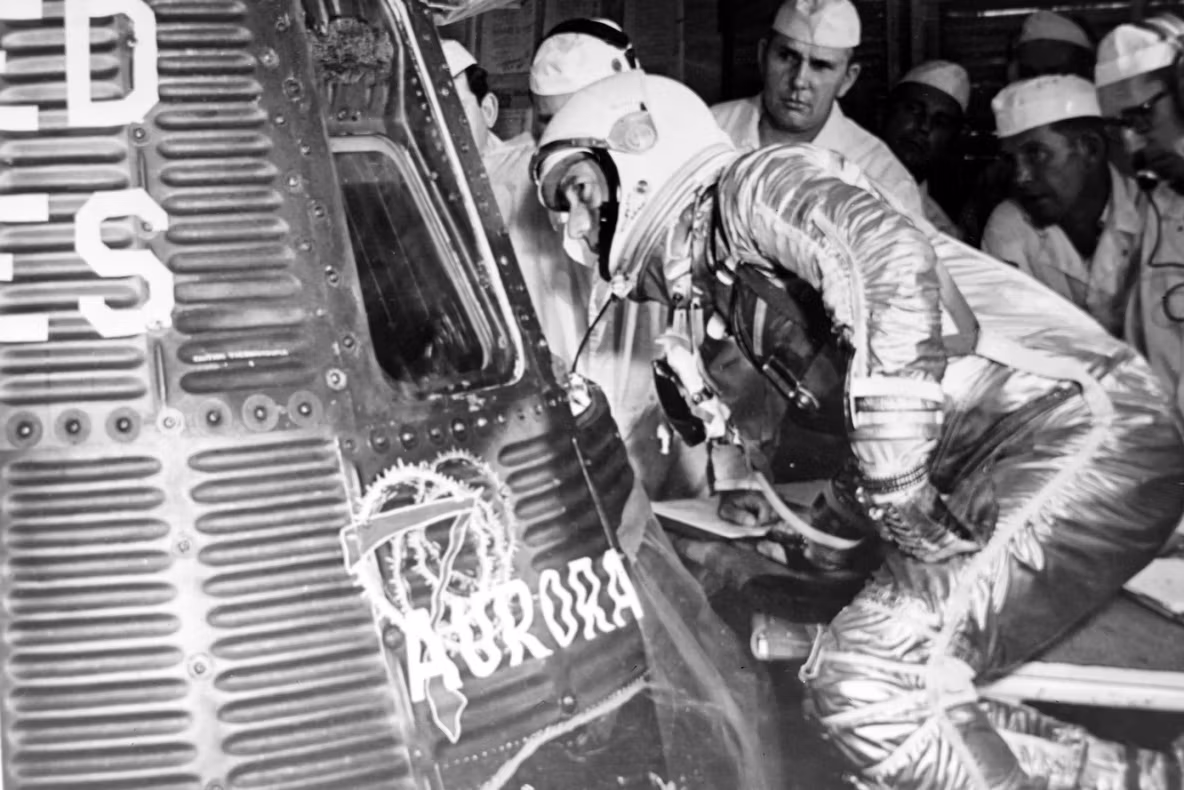 Noi fișiere OZN desecretizate de administrația Trump. Ce i‑a speriat pe primii astronauți americani