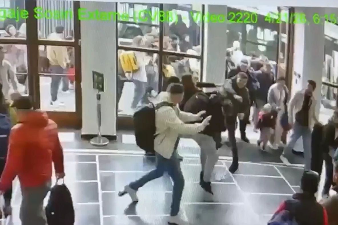 Răsturnare de situație în cazul bătății generale de pe Aeroportul Băneasa. Adrian Cuculis: ”Se vor face audieri”. Ce a transmis compania