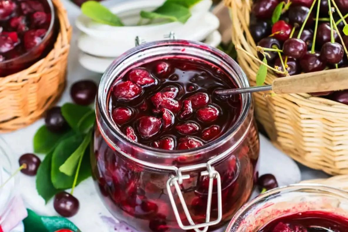 Dulceață de cireșe. Rețeta secretă a bunicii care aduce gustul dulce al verii în orice sezon