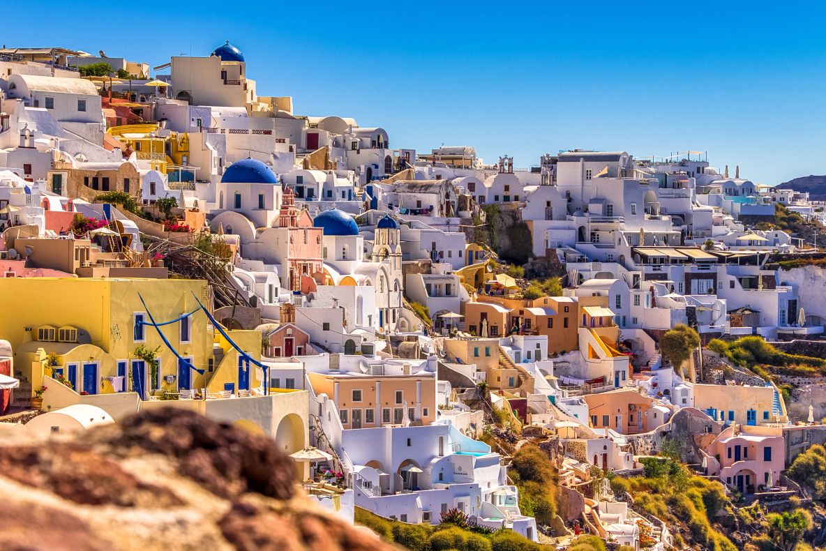 Grecia, exemplul unui colaps economic devastator. Deficite ascunse, împrumuturi uriașe și ani de haos