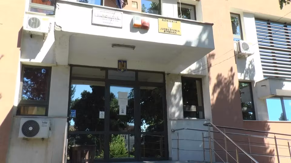 Judecătoria Strehaia, la un pas de desființare, deși este una dintre cele mai aglomerate din țară