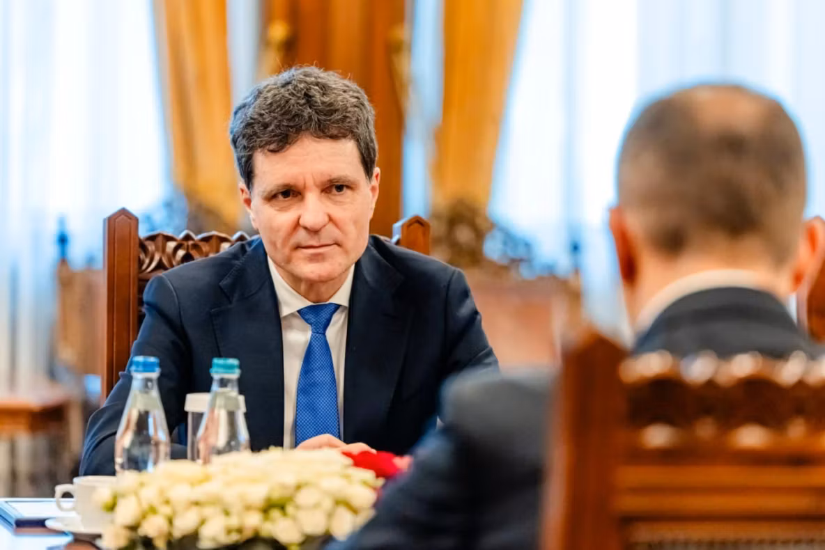 Nicuşor Dan, despre criza politică internă: ”Se va rezolva, într-o direcţie pro-occidentală şi într-un termen pe care îl apreciez destul de rapid”