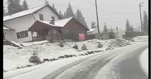 Iarnă în toată regula în mijlocul lunii mai: zona din România în care ninge ca în povești, cu doar câteva săptămâni înainte de vară - VIDEO