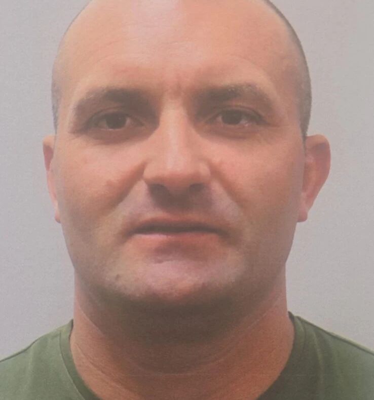 Bărbatul suspectat că a ucis o tânără de 18 ani a fost PRINS