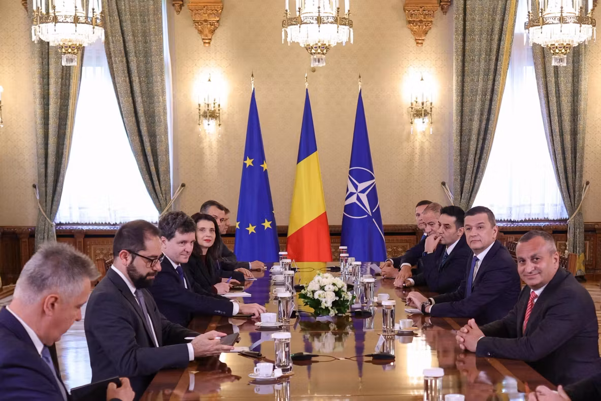 PSD a ieșit de la consultările cu Nicușor Dan după doar 30 de minute de discuții: „Nu mai putem avea un guvern cu Ilie Bolojan premier”