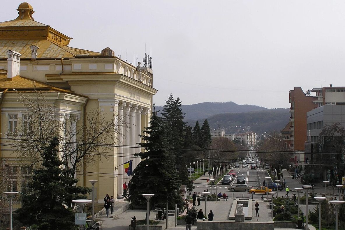 Râmnicu Vâlcea se înfrățește cu un oraș important din Asia. Ambasadorul promite legături economice și culturale „de durată”