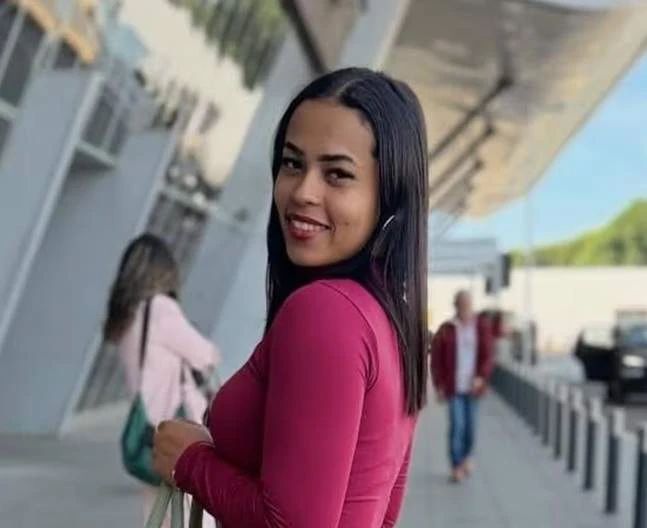 Doliu în lumea online: o influenceriță de 21 de ani a fost împușcată mortal pe stradă. Criminalii sunt căutați de poliție
