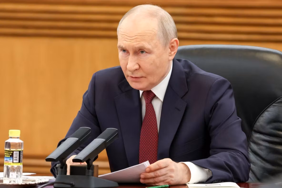 Un propagandist rus îl face praf pe Putin după întâlnirea cu Xi Jinping: „E doar un prost care își umflă obrajii”
