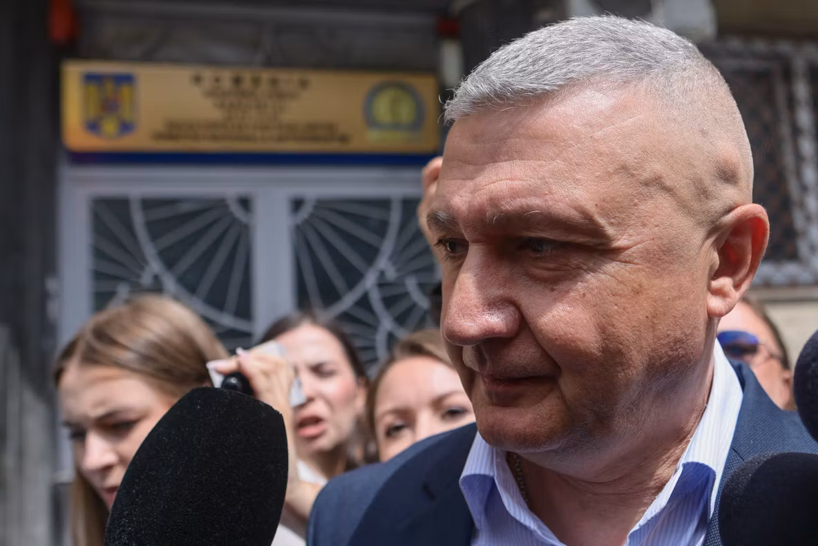 Curtea de Apel îl las pe generalul Gheorghiță Vlad fără telefon. Instanța a respins cererea șefuluI Statului Major al Armatei