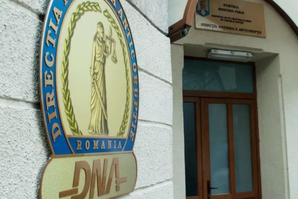 Scandal uriaș de corupție la Permise Ilfov! 15 percheziții la șefi și angajați. Șpagă de 500 de euro pentru reprogramări peste rând