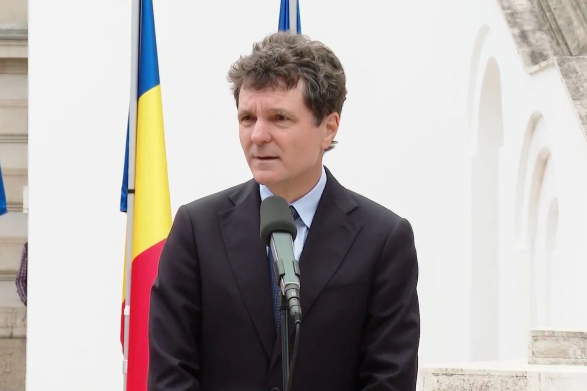Declarația președintelui Nicușor Dan și contextul menținerii ratingului suveran al României de că… — verdict APROAPE ADEVĂRAT