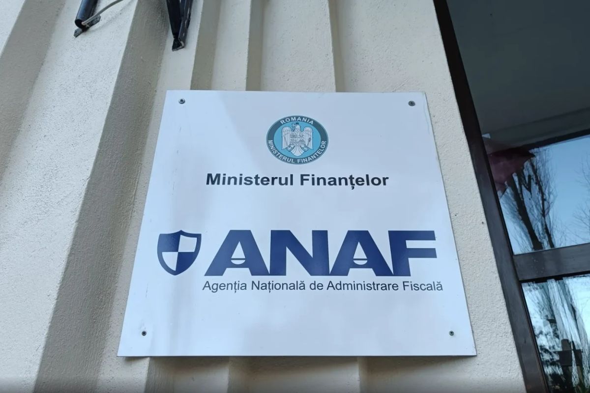 Datoriile firmei pot costa scump: ANAF poate pune sechestru inclusiv pe bunurile cumpărate pentru cadouri