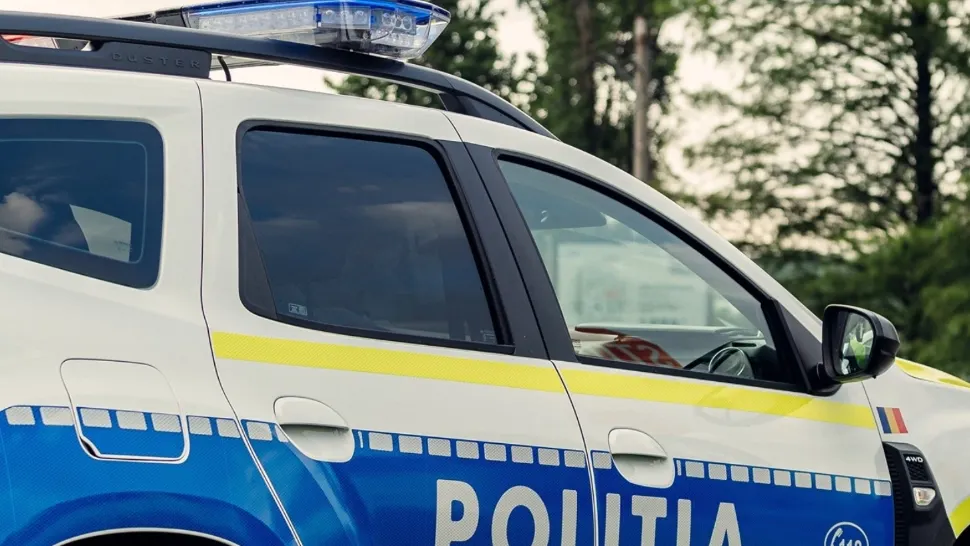 Caz șocant într-un cartier din Piteşti. Un bărbat a murit pe stradă, după ce s-ar fi înecat cu mâncare