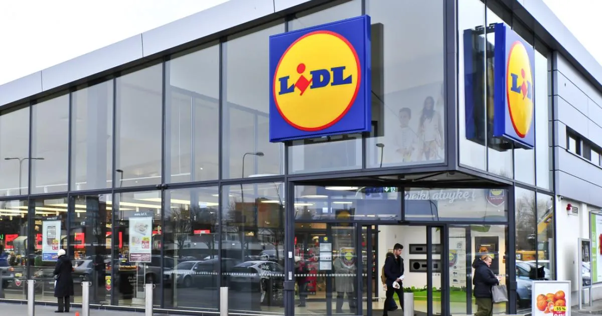 Alertă ANSVSA la Lidl. Un produs, retras din magazine din cauza bacteriei care poate provoca afecțiuni gastrointestinale