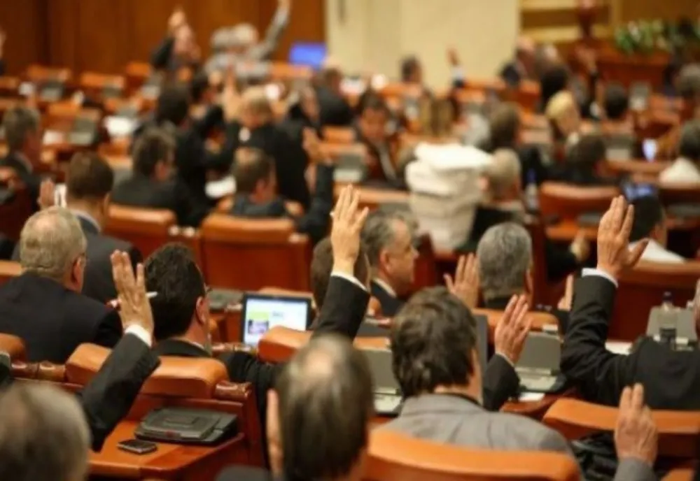 Noua Lege a integrității, adoptată de Camera Deputaților. Demnitarii vor avea din nou obligația de a-și declara averile și interesele financiare