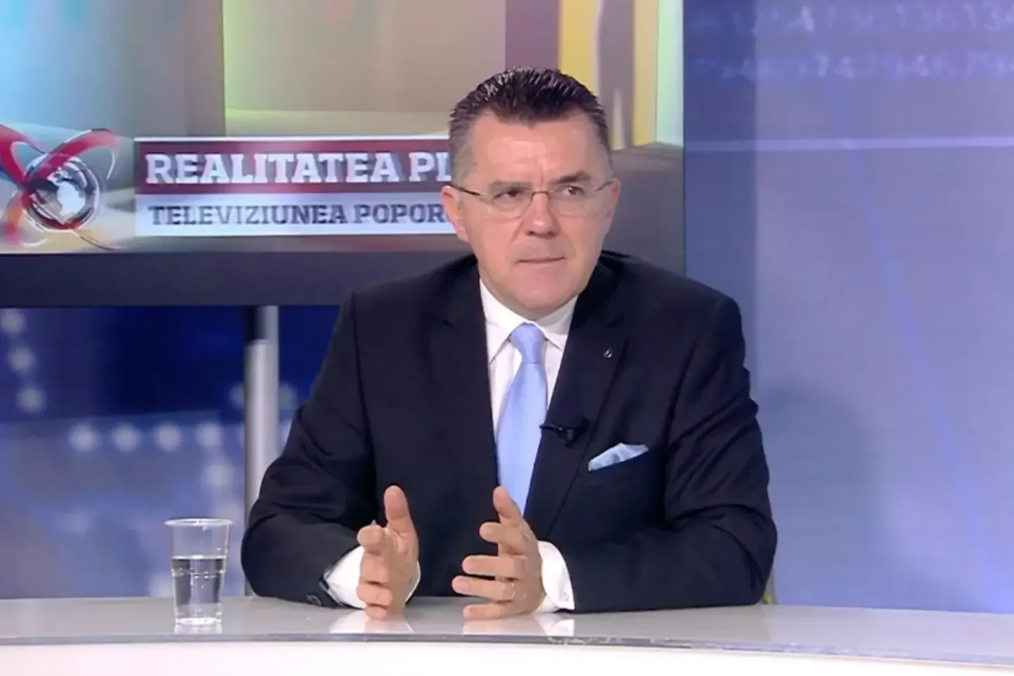 Dan Dungaciu, despre reintroducerea serviciului militar obligatoriu: ”Este imposibilă. Va deveni un alt mecanism prin care tinerii se vor rupe de stat”