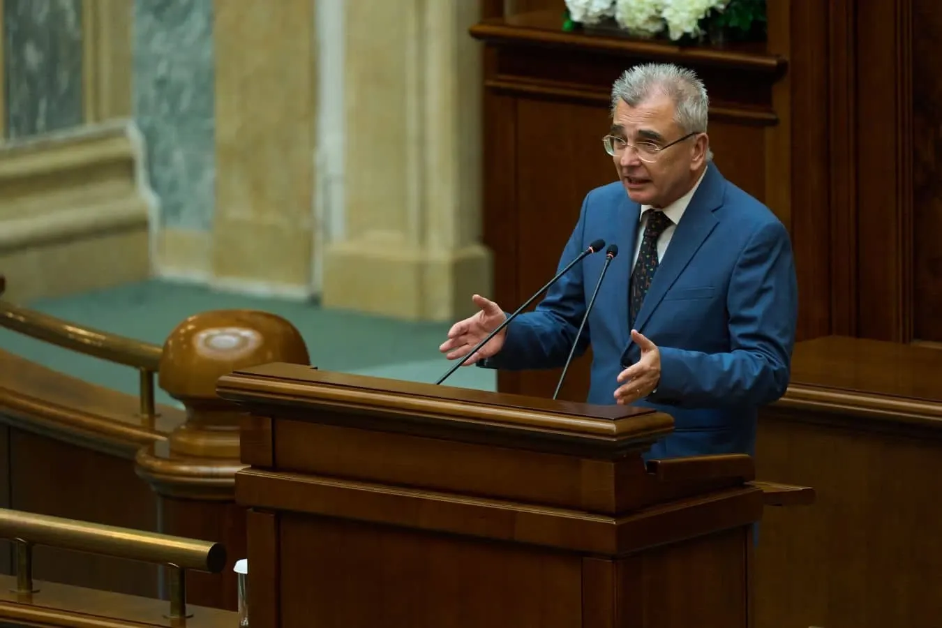 Petrișor Peiu avertizează: „Energia s-ar putea scumpi cu 30%, iar motorina va rămâne peste 10 lei”