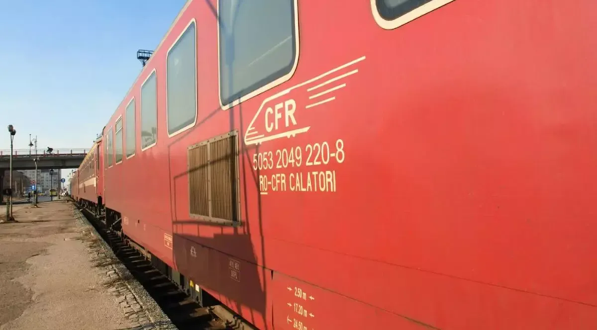  Percheziții la angajați CFR din Arad într-un dosar de furt de combustibil. Patru suspecți au fost reținuți